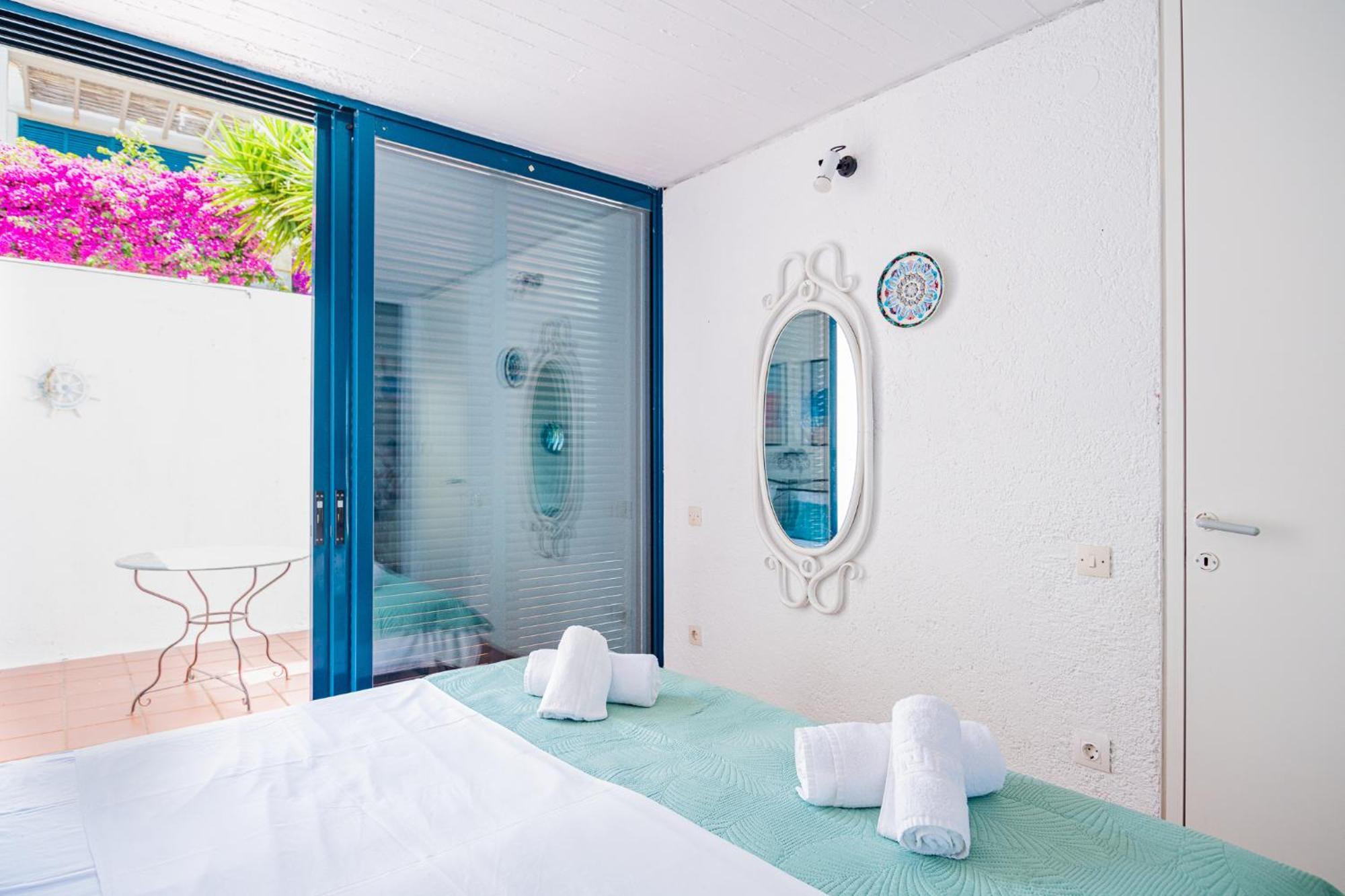 Coral Blue Holiday home